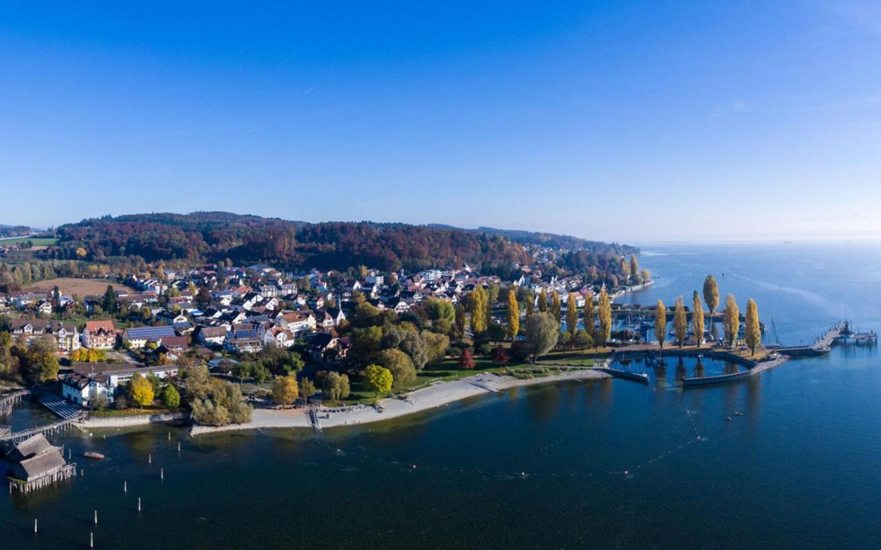 Gaestehaus Maeder Am Hafen 울딘겐물호펜 외부 사진