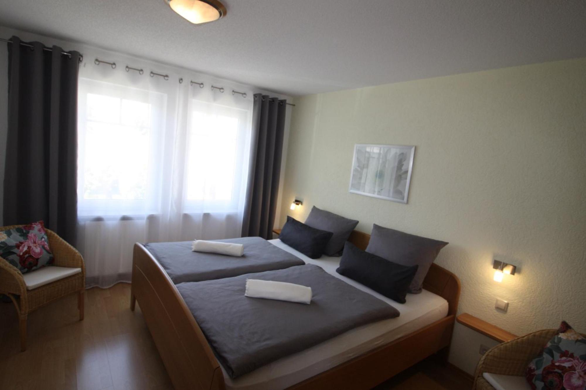 Gaestehaus Maeder Am Hafen 울딘겐물호펜 객실 사진