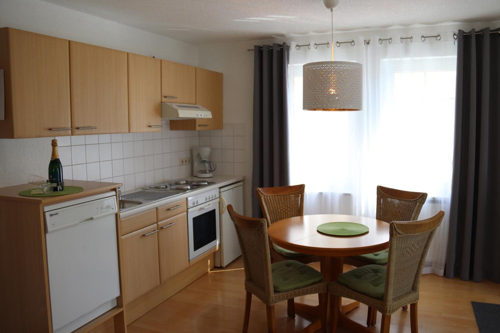 Gaestehaus Maeder Am Hafen 울딘겐물호펜 객실 사진